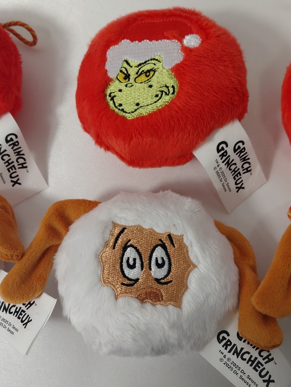 2025 Dr.Seuss McDonald's The Grinch Plush Ornaments - Picture 3 of 6